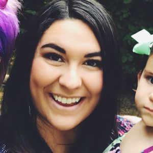 Meet your Posher, Nickale